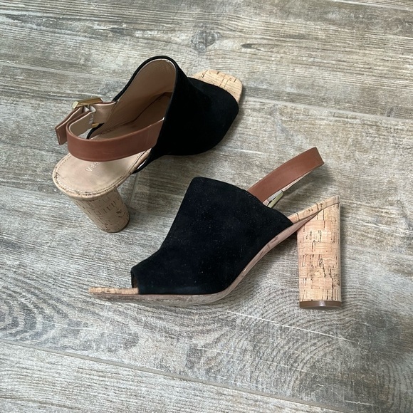 Veronica Beard Black and Brown Heels with Cork Heel - Picture 3 of 13